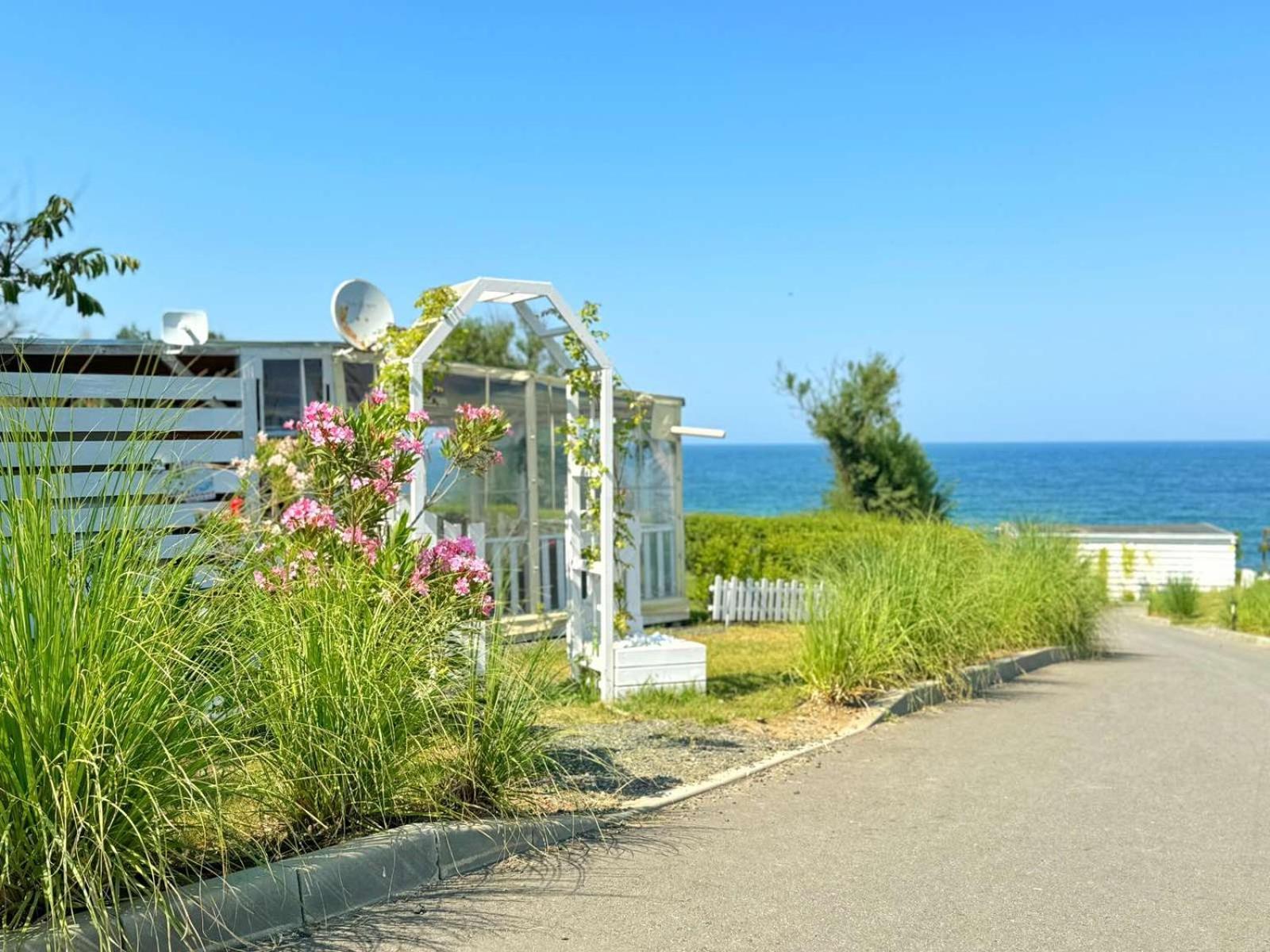 Kаравани Дрийм Къмпинг Гардения Hotel Kiten  Buitenkant foto